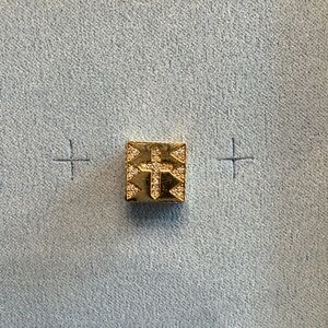 4 sided Diamond and Gold Cross Big Bead